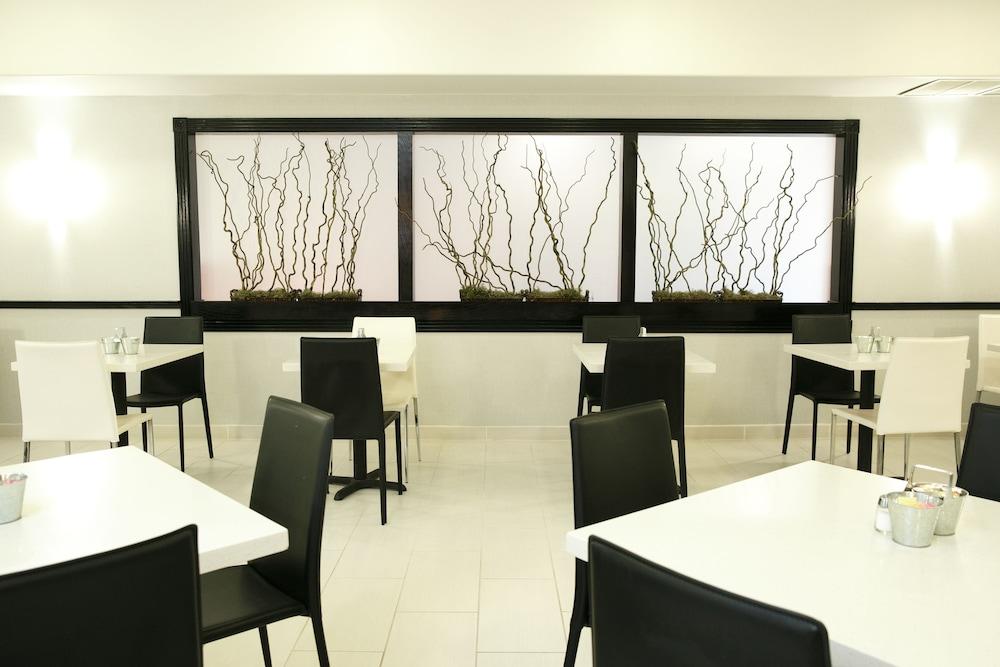 Wyndham Garden Houston Willowbrook Esterno foto